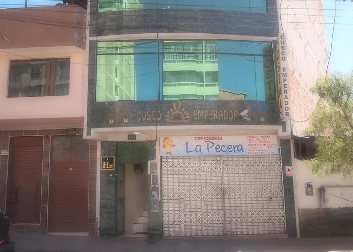 Pensión Emperador *